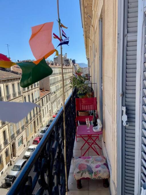 Logis Confortable - Accueillant Marseille Exteriör bild